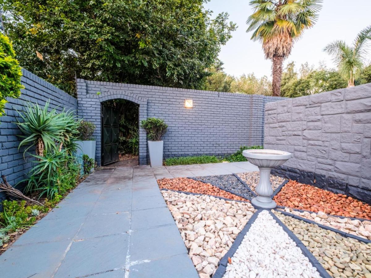 Hurlingham House Guest House جوهانسبورغ المظهر الخارجي الصورة