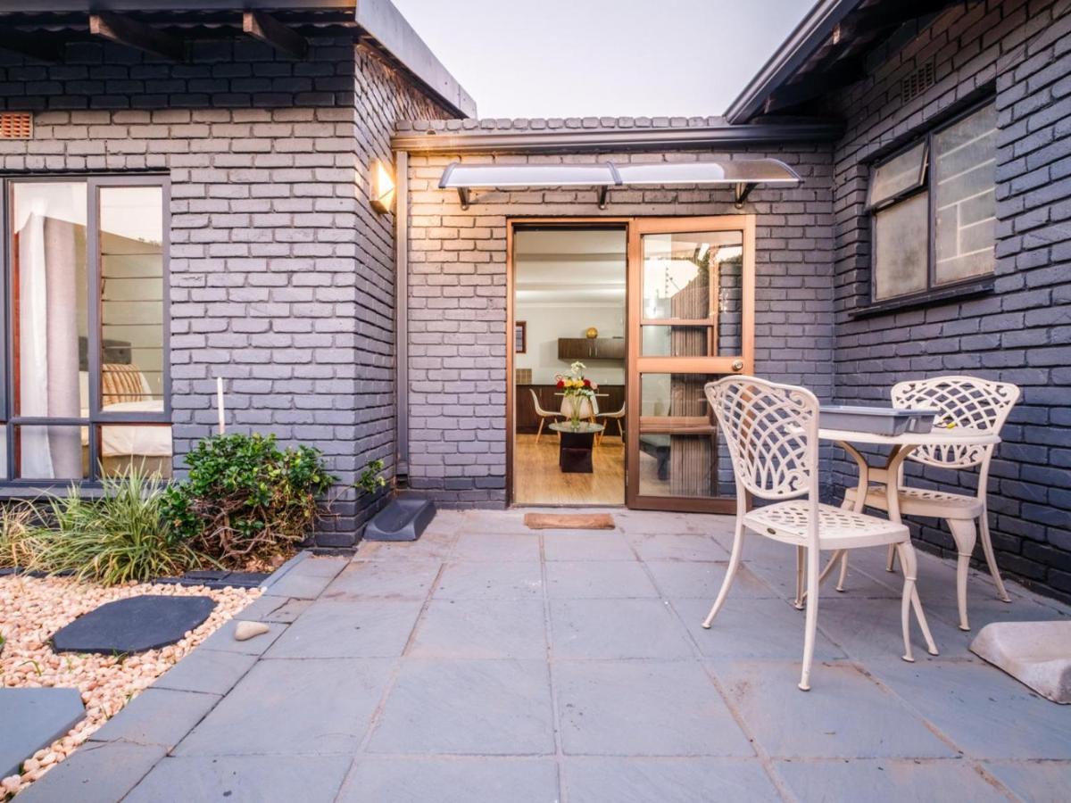 Hurlingham House Guest House جوهانسبورغ المظهر الخارجي الصورة