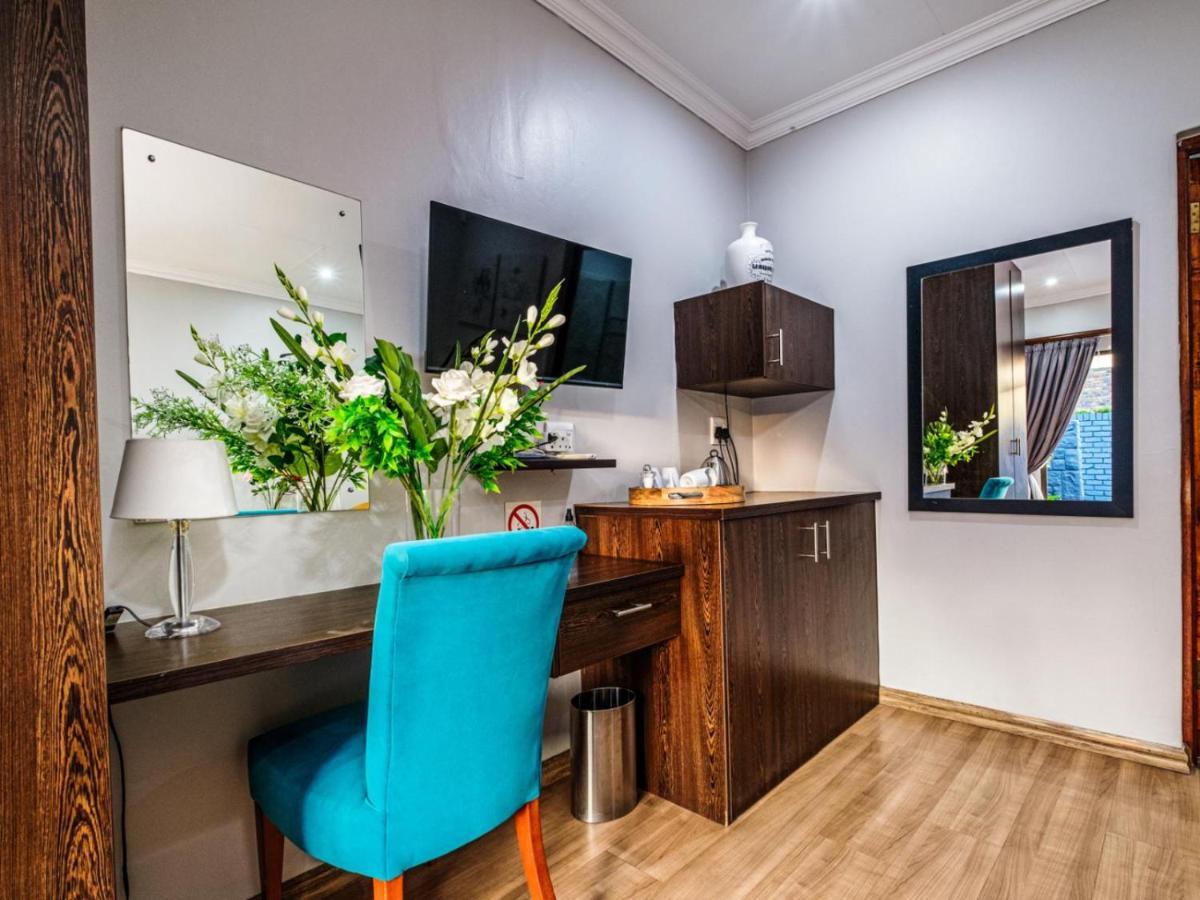 Hurlingham House Guest House جوهانسبورغ المظهر الخارجي الصورة